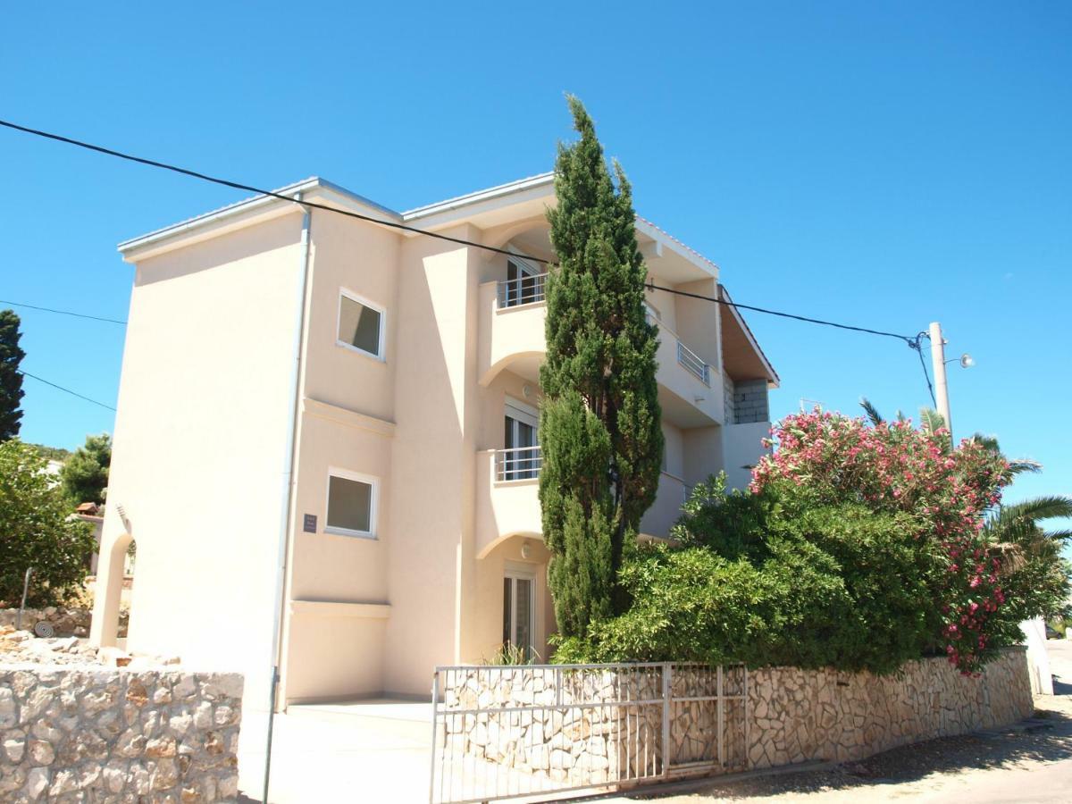 Apartments Toni Trogir Zewnętrze zdjęcie